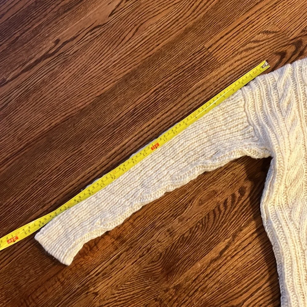 BANANA REPUBLIC women’s knit crew neck sweater size M - Picture 5 of 6